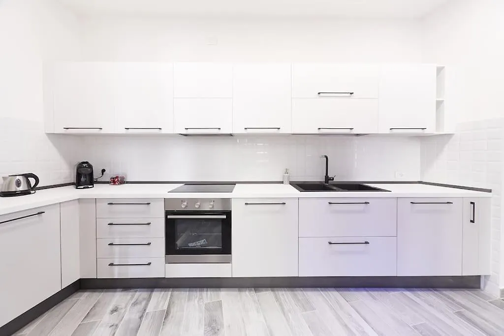 Elegant Apartment location